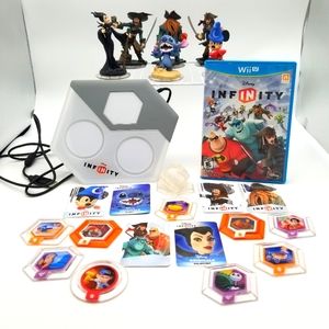 Wii Disney Infinity Lot: Game, 6 Figures, 6 Cards, 9 Pucks, 1 Base & 1 Crystal